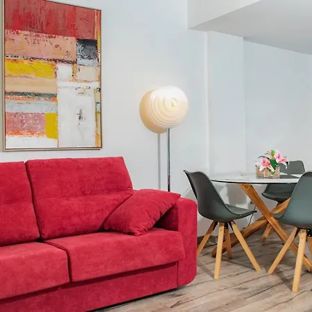 Parrot's House Fenals Apartment Lloret de Mar